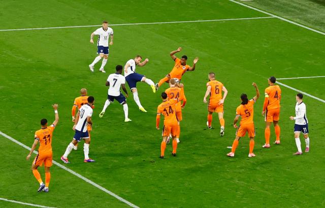 pp电子试玩-英格兰获点引争议 英名宿&专家:不该判点球