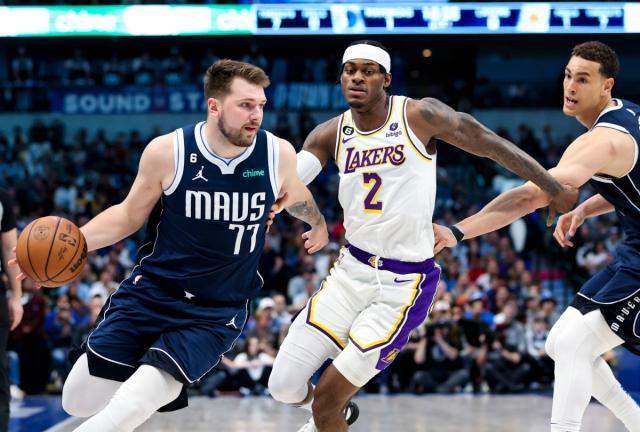 pp电子试玩-【人物】湖人范德彪:曾经3次骨折 如今成为詹皇绝配