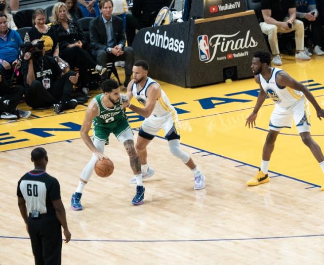 pp电子-低迷后反弹已是常规操作 獭兔期待G2找回进攻手感