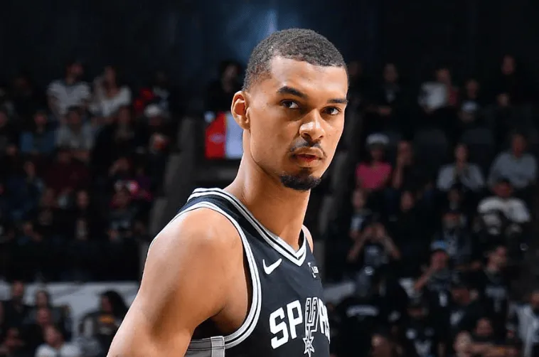 pp电子试玩-Shams：马刺有信心让文班出战一场比赛，很可能是对独行侠